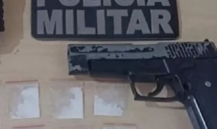Ação da PM apreende drogas e simulacro de arma em Marabá