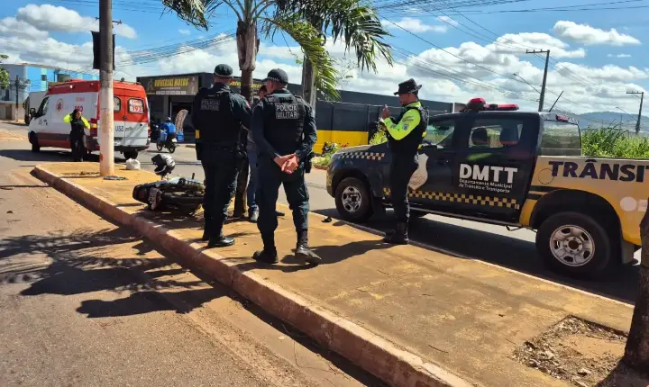 Acidente de moto termina com dois jovens feridos em Parauapebas