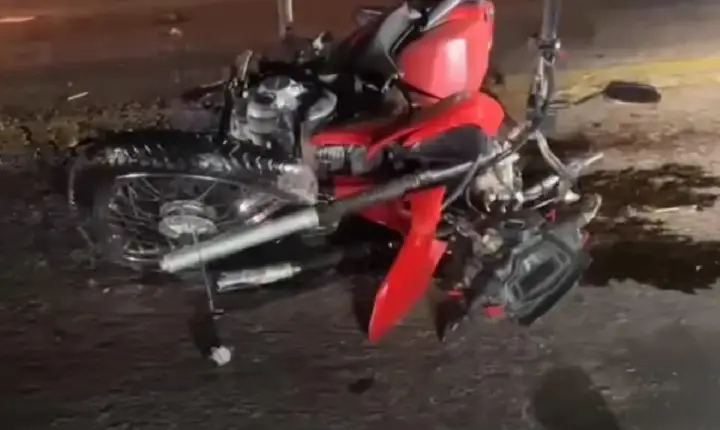 Acidente entre carro e moto resulta em morte na PA-160