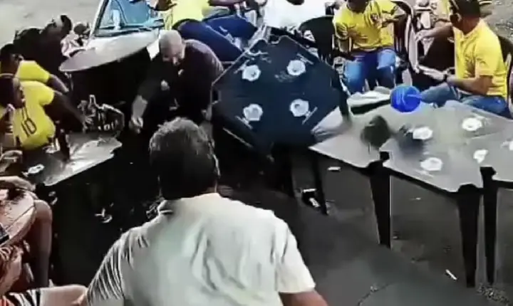 Adolescente atropela torcedores durante partida do Brasil X Noruega, em Minas Gerais