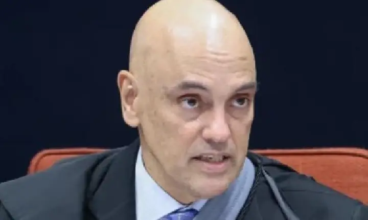 Alexandre de Moraes assume presidência temporária do STF