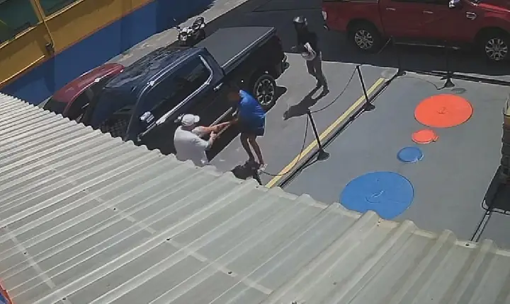 Assaltantes rendem policial, trocam tiros e matam mototaxista em Belém
