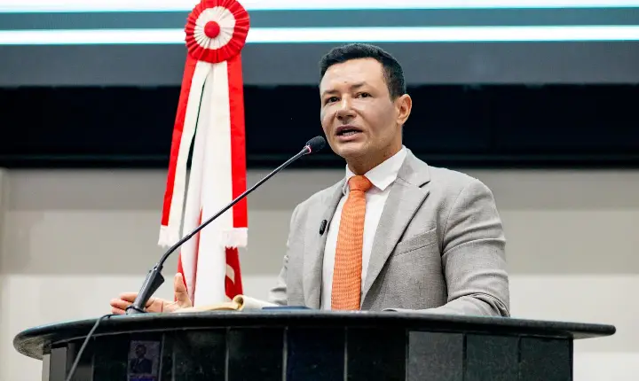 Aveilton reforça luta pela criação da Universidade Estadual do Sul e Sudeste do Pará