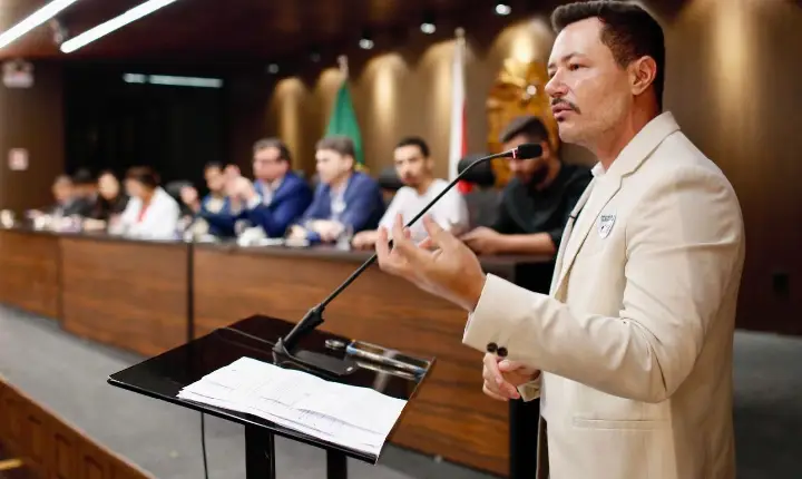 Aveilton Souza solicita instalação de unidade do Sine em Novo Repartimento