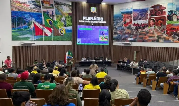 Câmara de Canaã dos Carajás debate telecomunicações, terceiro setor e infraestrutura rural