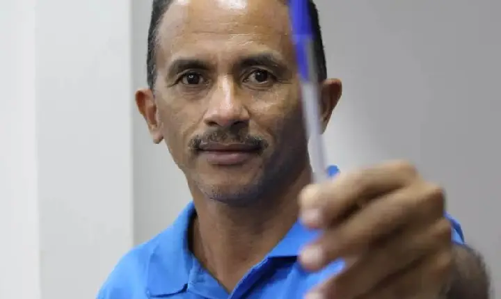 'Caneta Azul' agora quer escrever leis: Manoel Gomes se lança na política