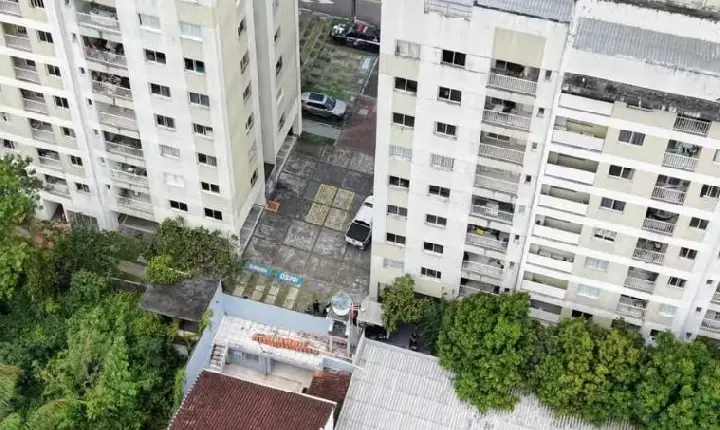 Criança de 11 anos morre após cair de prédio; rede de proteção estava rompida