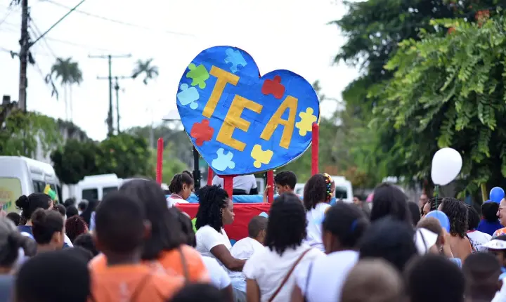 Cumaru do Norte realiza caminhada em alusão ao Dia Mundial do Autismo