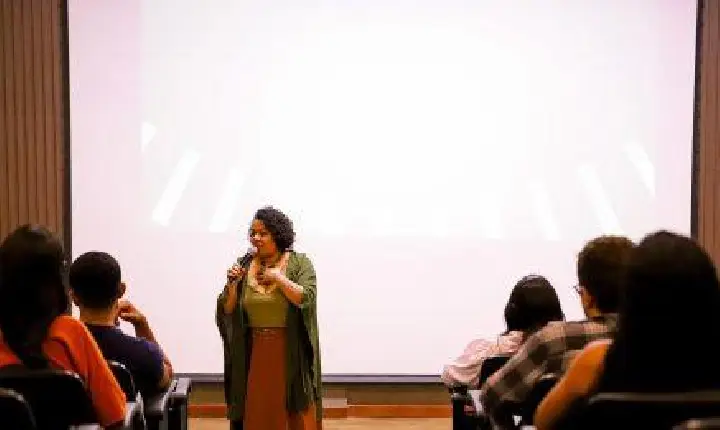 Decreto transforma comunicação institucional em instrumento estratégico de governança