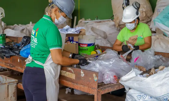 Encontro sobre resíduos destaca ações socioambientais e coleta seletiva em Canaã dos Carajás