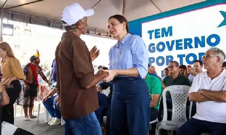 Governadora Hana Ghassan entrega Cheques Pecuária a produtores rurais de Redenção e Pau D’Arco