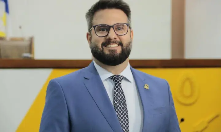 Governo do Tocantins sanciona lei de Mantoan que combate a violência política contra a mulher