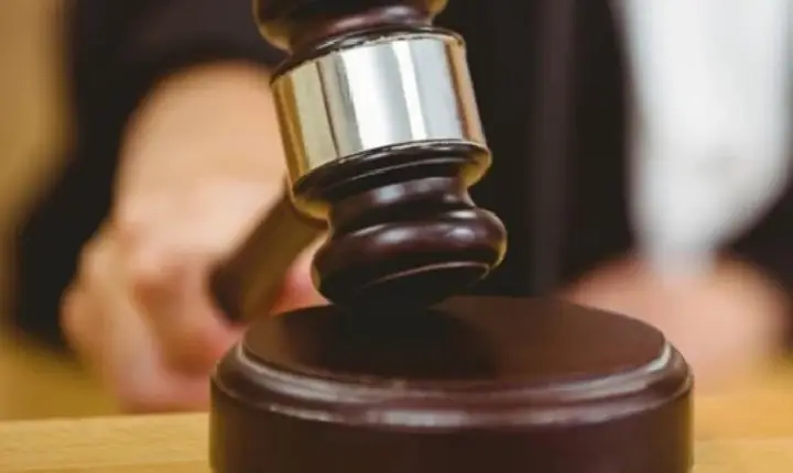 Homem tem prisão decretada após chamar adolescente de 'cabelo de bombril' no Maranhão
