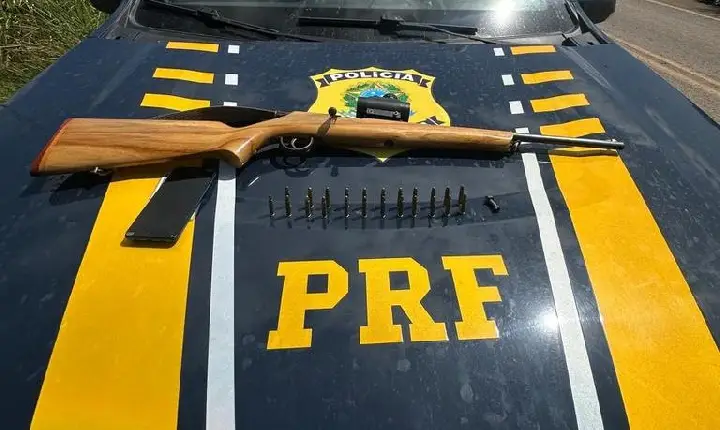 Itupiranga: PRF apreende arma de fogo e munições na BR-230