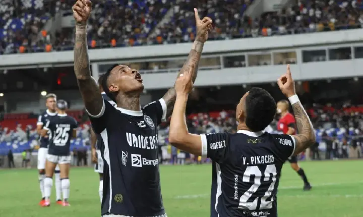 Jogando na 1ª divisão, Remo sofre e vence Águia na bacia das almas