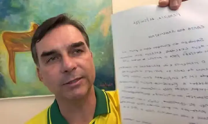 OAB pede ao STF garantia de comunicação reservada entre Flávio Bolsonaro e Jair Bolsonaro
