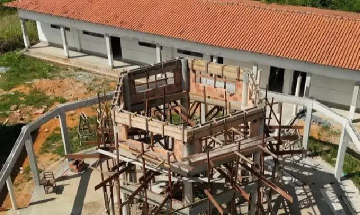 Obras das escolas Valter Galhardes e Janilce Monteiro avançam em Pacajá