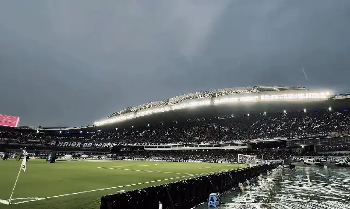 Palmeiras e Remo empatam em jogo marcado por chuva no Mangueirão