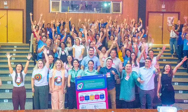 Parauapebas sedia encontro para fortalecer integração entre saúde e assistência social