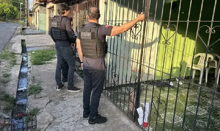 PC faz buscas nas casas de suspeitos de fraudar concurso de Marituba