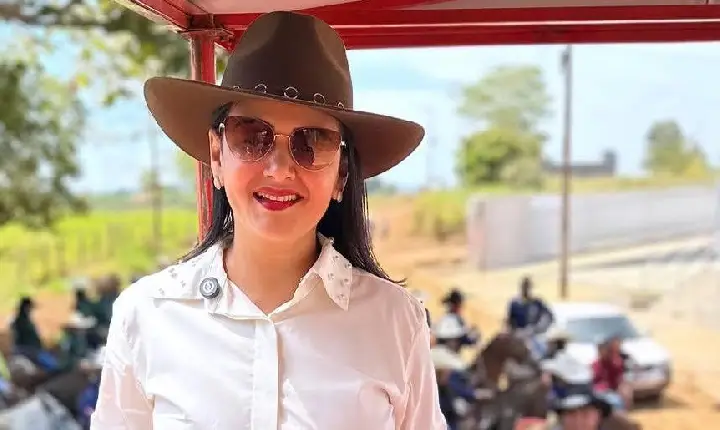 Piçarra: Laane Barros marca presença na 14ª Cavalgada da Vila Boa Vista