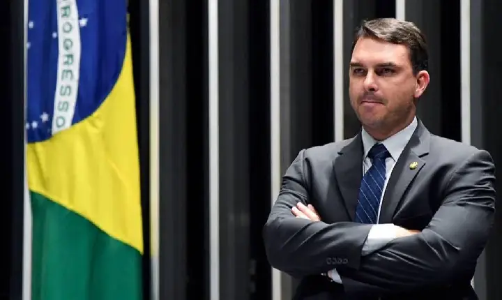 PL confirma convenção nacional para oficializar candidatura de Flávio Bolsonaro à Presidência