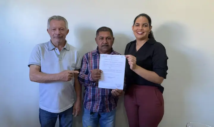 Prefeita Marcellane Cristina empossa novo secretário de Agricultura em São João do Araguaia