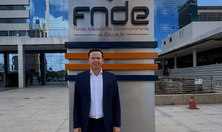 Prefeito de Bannach busca recursos em Brasília para fortalecer a educação no município