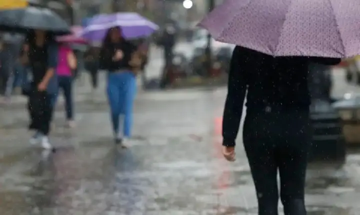 Prefeitura de Canaã emite alerta de chuvas fortes após queda de postes e falta de energia em bairros da cidade