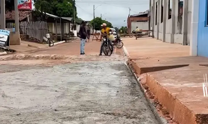 Prefeitura de Goianésia do Pará avança com frentes de trabalho na Rua Minas Gerais