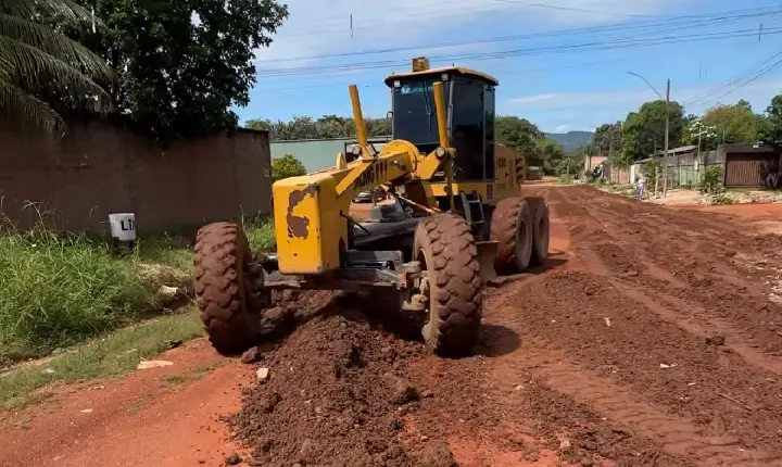 Prefeitura de Redenção amplia frentes de trabalho nos bairros Novo Horizonte e Jardim Primavera