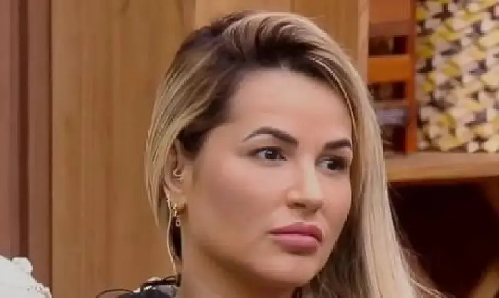 Presa por suspeita de lavar dinheiro para o PCC, Deolane perde direito de advogar