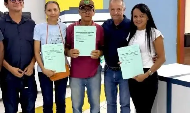 Xinguara avança na regularização fundiária e entrega títulos de posse a famílias