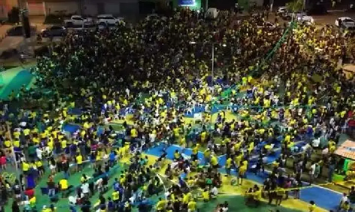 Xinguara se mobiliza para transmissão ao vivo de jogo da Seleção na Orla do Lago das Capivaras