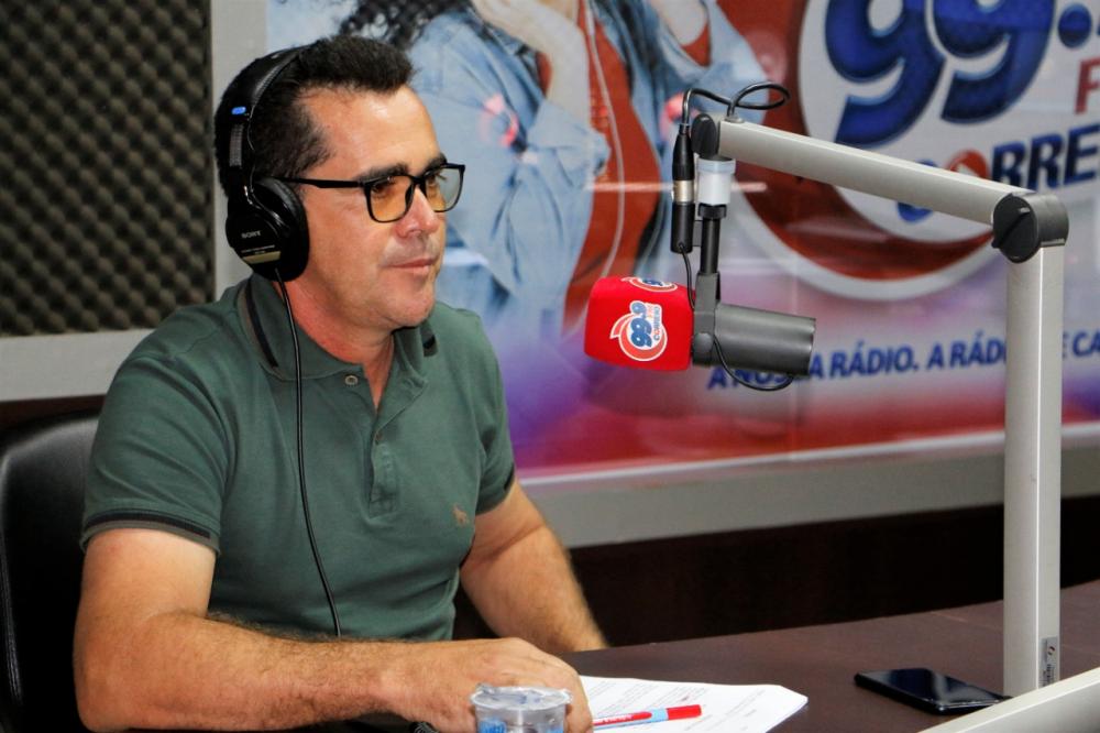Programa Câmara em Ação recebe o vereador Criatura  