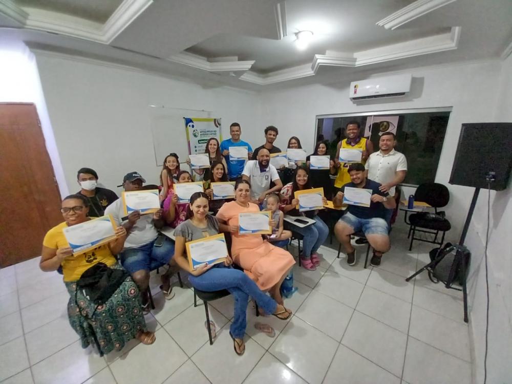 Associação de Artesãos Solidários inicia nova turma de Corel Draw em Canaã