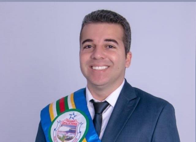 Alexandre Siqueira: o prefeito de Schrödinger