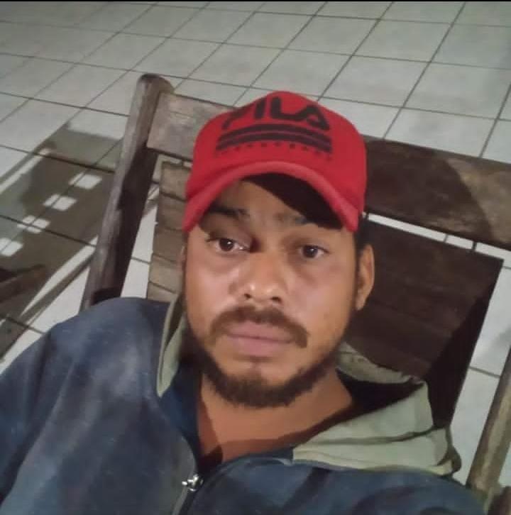 Chocante: Homem é assassinado a tiros dentro de bar em Xinguara