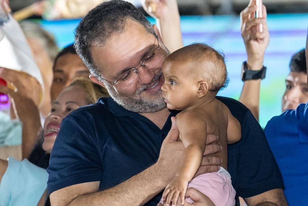 Determinado a levar seu projeto a todas as pessoas, Chamonzinho percorre Marabá conquistando apoio da população