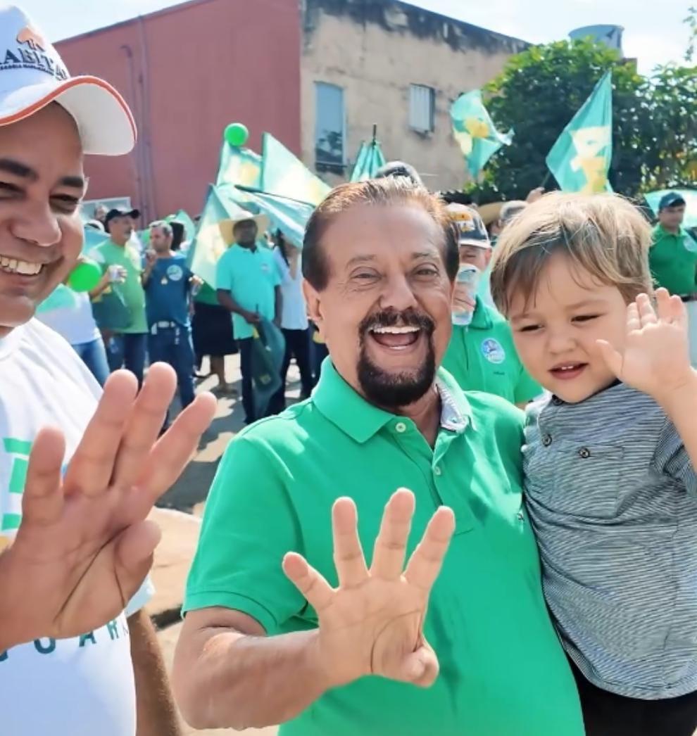 Em Xinguara, Dr.Moacir arrasta multidão na Duque de Caxias