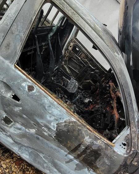 Em Rondon do Pará, veículo pega fogo e assusta moradores do Parque São José