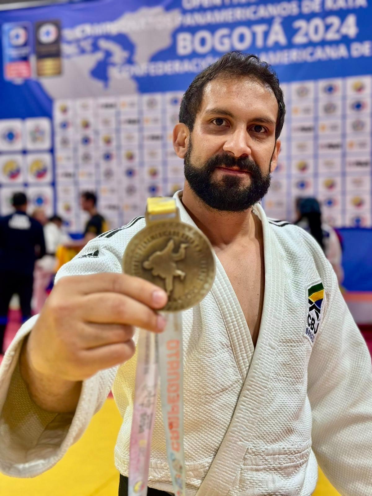 Programa de Incentivo ao Esporte já beneficiou centenas de atletas em Canaã