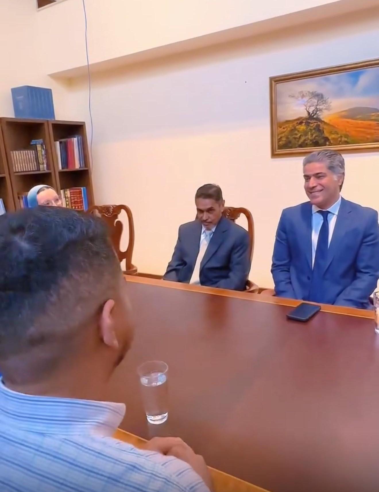 Coragem e visão: em reunião, Godoy convida embaixador do Omã para conhecer Itupiranga