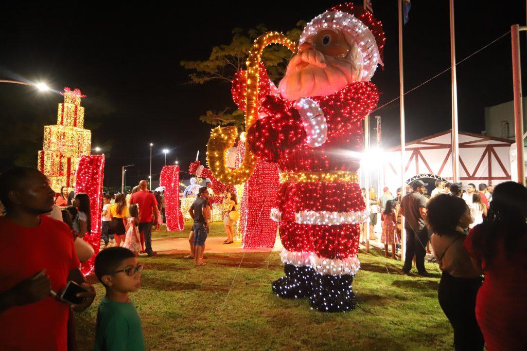 Canaã dos Carajás celebra o início das programações de Natal com o Acender das Luzes