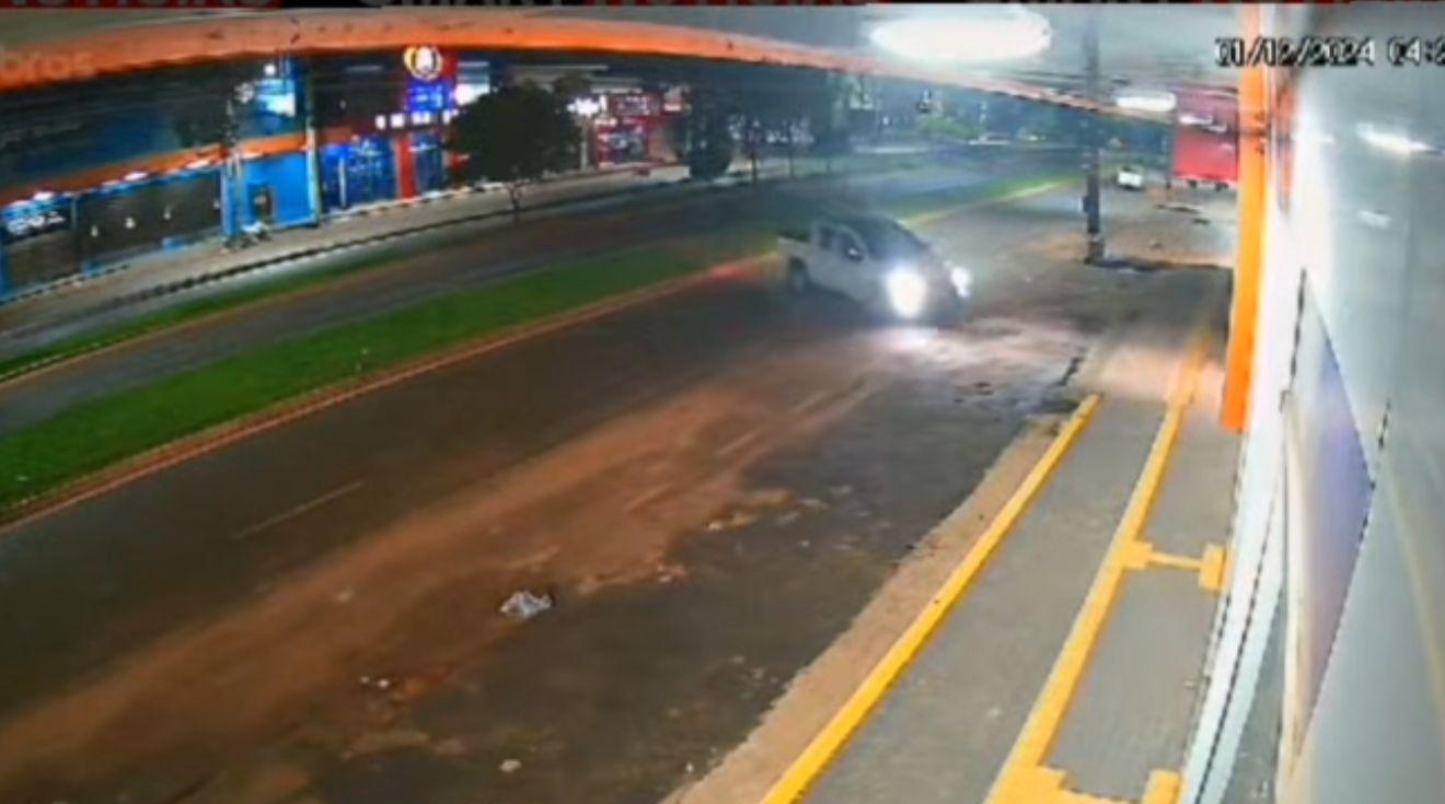 Motorista invade e destrói loja de eletrodomésticos em Redenção