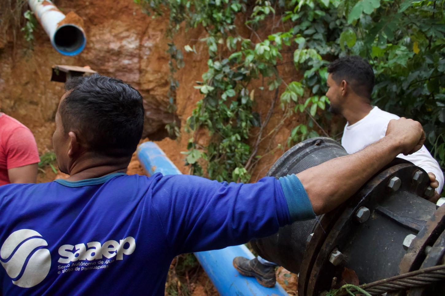 Atenção Parauapebas: Saaep trabalha para recuperar adutora após danos causados por deslizamento de terra