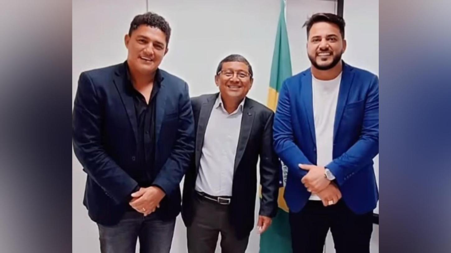 Levando pautas importantes como o CFEM, prefeito Jeilson Reis se reúne com a Agência Nacional de Mineração