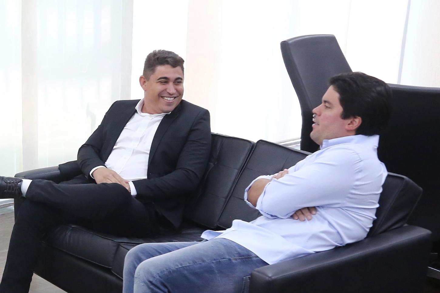 Para fortalecer esporte em Canaã, vereador Jonas Magalhães se reúne com ministro André Fufuca