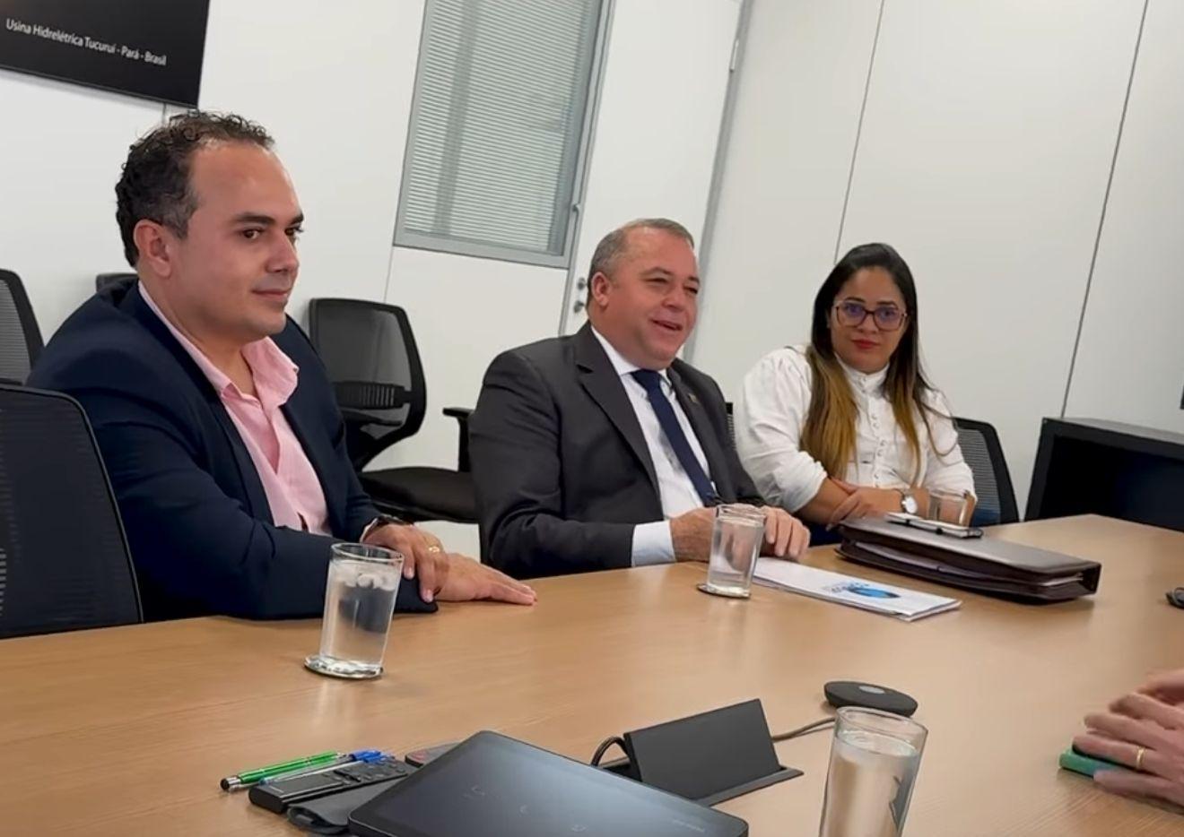 Russinho vai a Brasília e discute parceria estratégica com a Eletronorte em prol de Goianésia do Pará