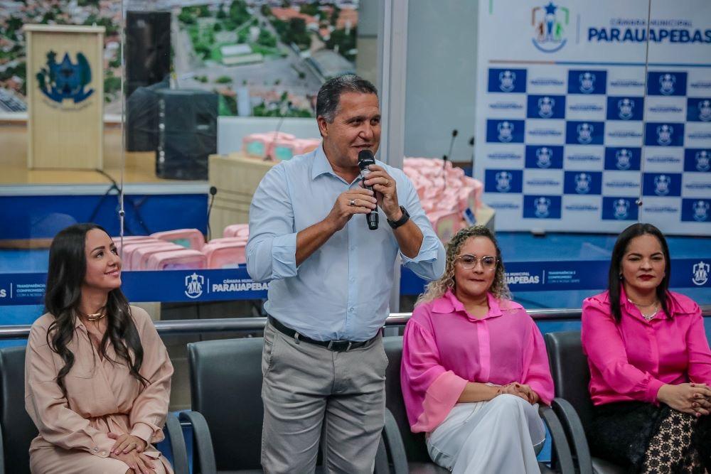 Câmara Municipal de Parauapebas homenageia servidoras em celebração ao Mês da Mulher